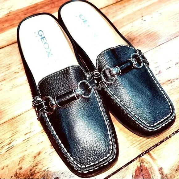 Geox Respira like new, horse bit slide on waterproof leather loafers, black - Picture 7 of 7